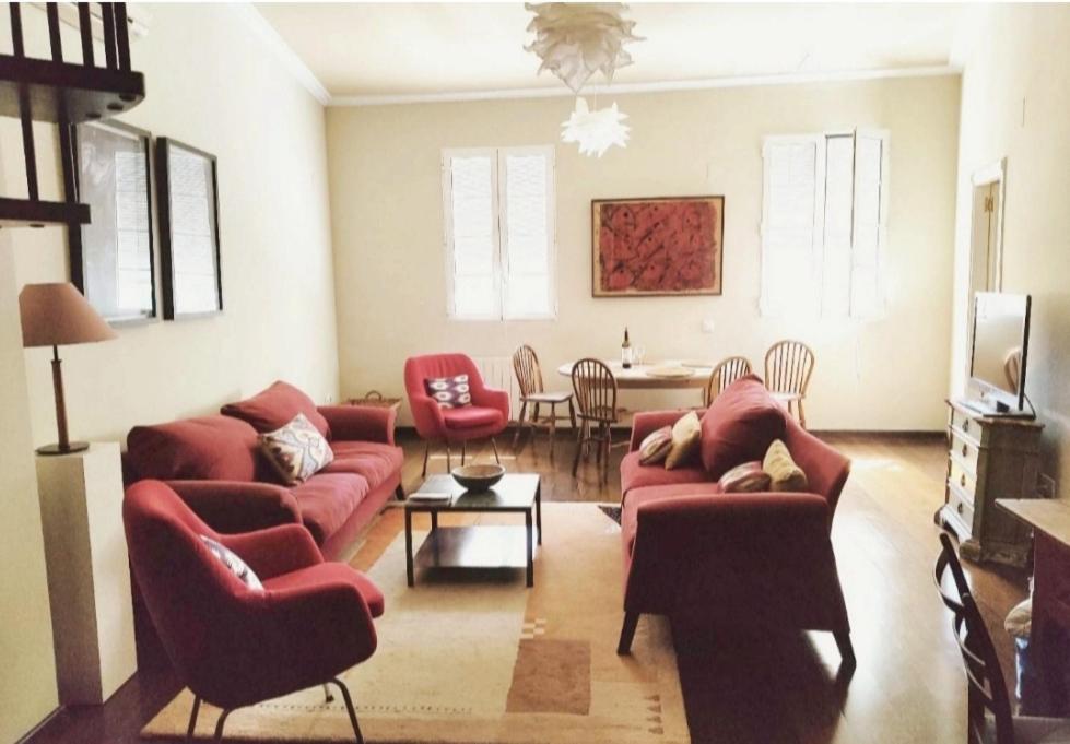No Turistic Rental, Duplex Penthouse In The Historic Center, Valencia, Ideal For Those Looking To Stay In The City For A Season, Including Professionals And Students Exterior foto